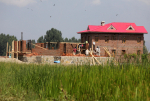 Rakennustyömaa  Intian Kašmirissa