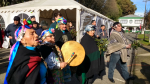 Chilen mapuche-intiaaneja juhlassa