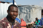 Norsunluurannikkolainen siirtolainen Bamba Drissa