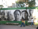 Seinään maalattuja kasvoja Venezuelassa
