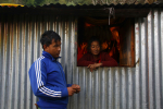 Peltihökkeli Nepalissa asukkaineen