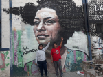 Seinämaalaus murhatusta kansalaisaktivistista Marielle Francosta Villa 21:ssä Buenos Airesissa