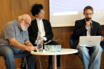 Jeff Halper, Syksy Räsänen ja Kari Paasonen istuvat rauhanjärjestöjen seminaarissa