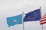 Somalian ja EU:n liput